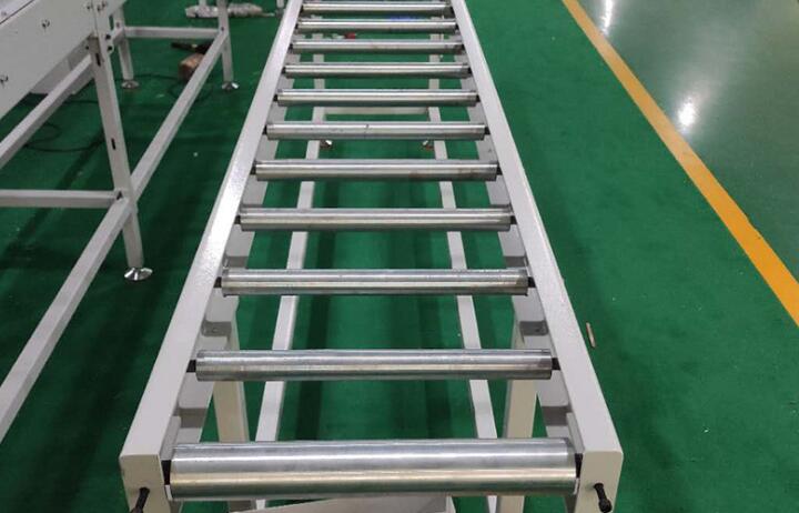 滾筒輸送機