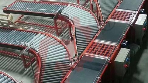 輸送機